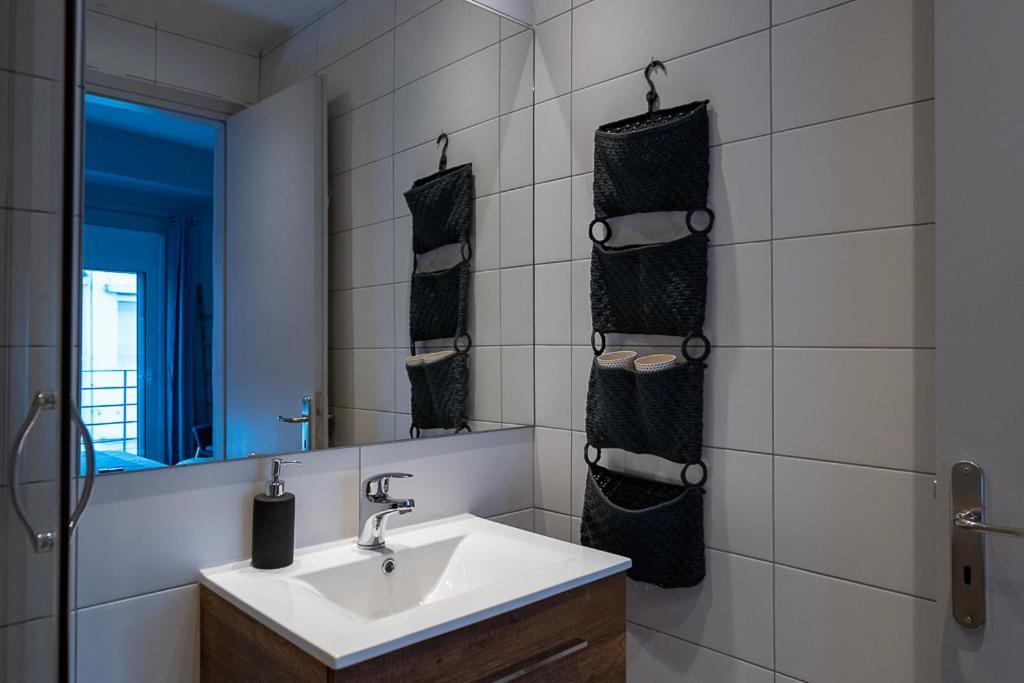 Yasemi Superb Two Floor