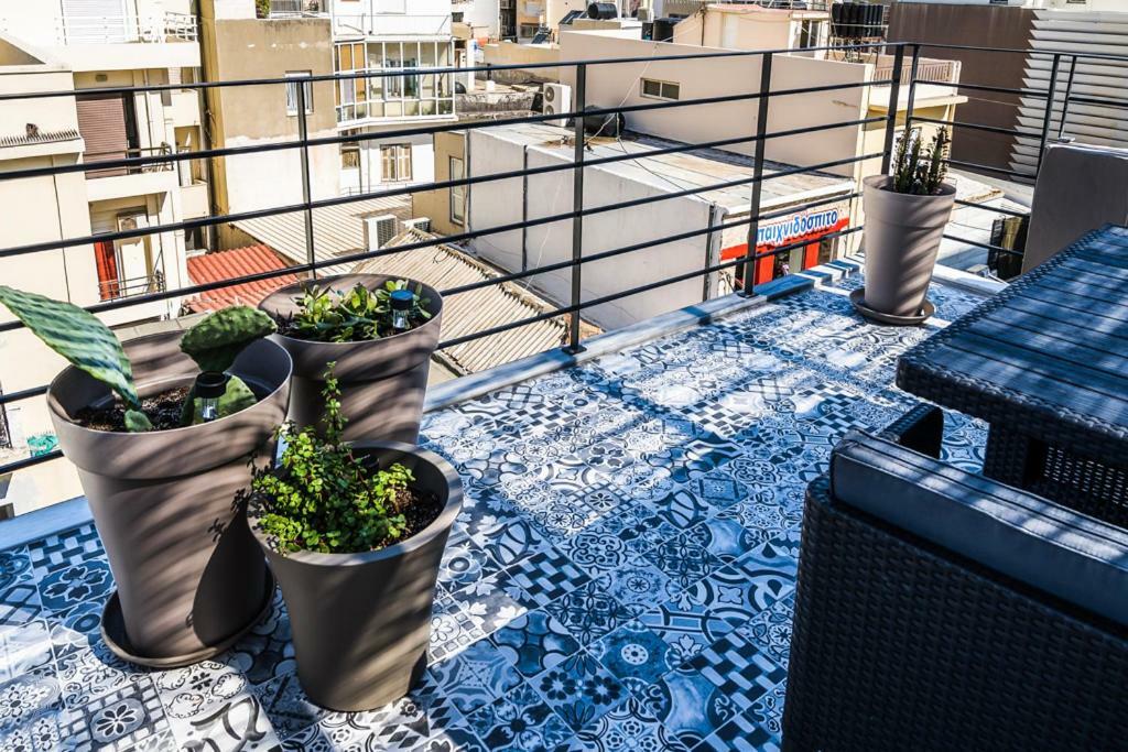Yasemi Superb Two Floor Apartment
